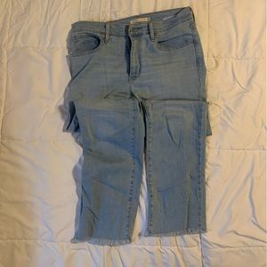 Levi’s 724 High Rise Crop Jeans